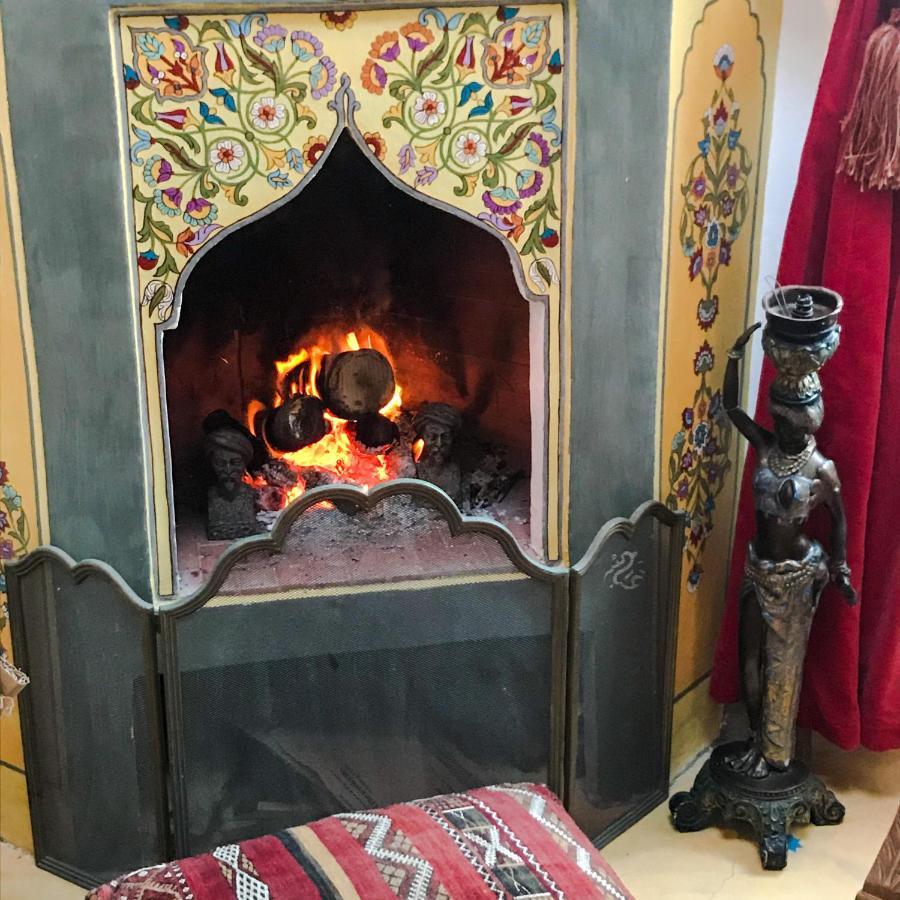 Riad Le Consulat - Private Riad For Family & Group, Breakfast Included, Skala As-Sawíra Exteriér fotografie